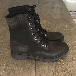 Blowfish Combat Boots never worn size 10